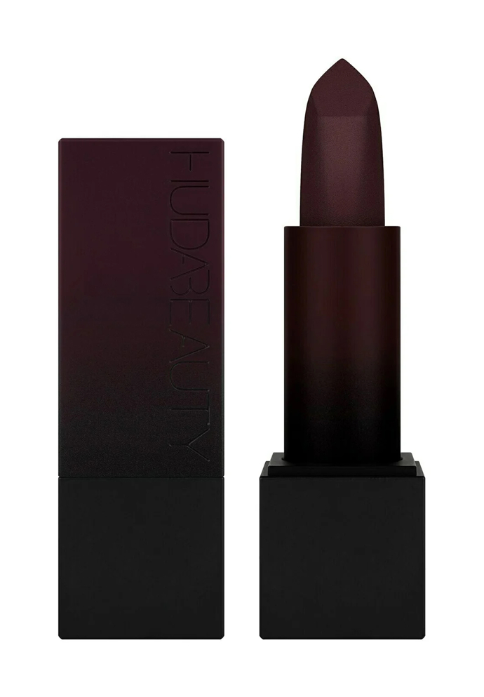  

Vysoce pigmentovaná rtěnka, Power Bullet Matte, Huda Beauty, odstín Masquerade, 690 Kč, sephora.cz
