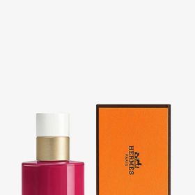 Les Mains Hermès Nail Polish
Odstín 74 Rose Magenta
Hermès
Les Mains Hermès Nail Polish
Odstín 74 Rose Magenta
Hermès