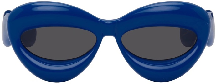 LOEWE, Blue Inflated Cateye Sunglasses, prodává Ssense, 480 EUR
