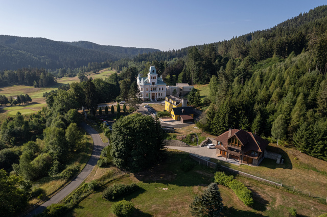 Chateau Cihelny