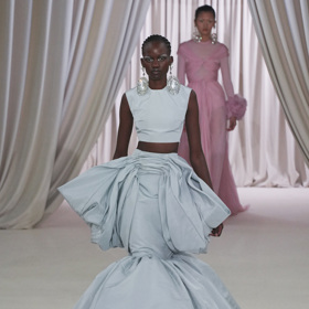 Giambattista Valli S/S 2023
Giambattista Valli S/S 2023