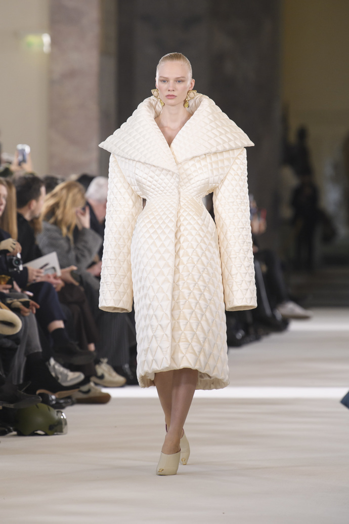  

Schiaparelli S/S 2023

