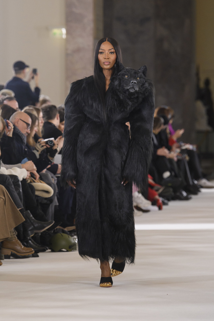 

Schiaparelli S/S 2023
