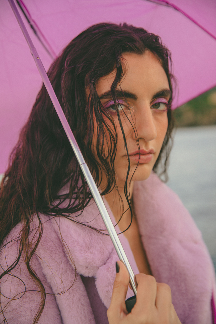 Šaty, Blumarine; kabát, Blugirl.

