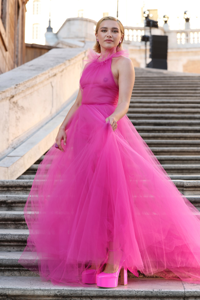 Florence Pugh v róbě Valentino
Florence Pugh v róbě Valentino
