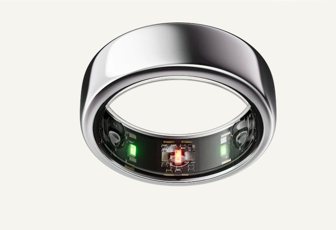  

Prsten Oura, Oura, 367 Eur

