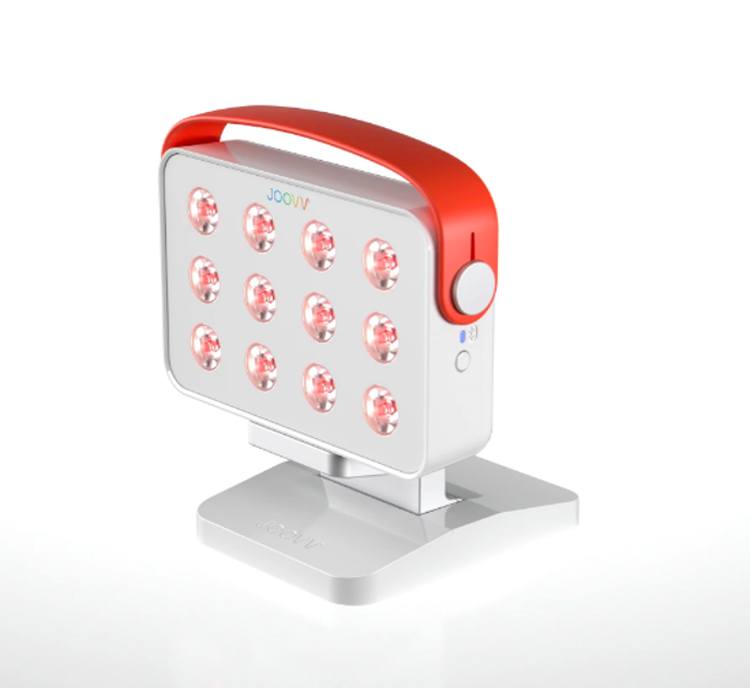  

Přenosný led panel v červeným světlem, JOOVV, 599 USD

