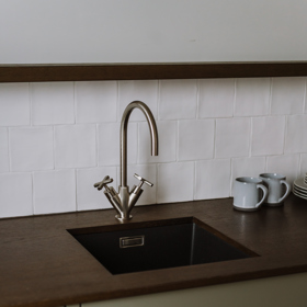 Račte vstoupit a prohlédnout si minimalistický byt v Gdaňsku oděný v minimalistických barvách...
Račte vstoupit a prohlédnout si minimalistický byt v Gdaňsku oděný v minimalistických barvách...