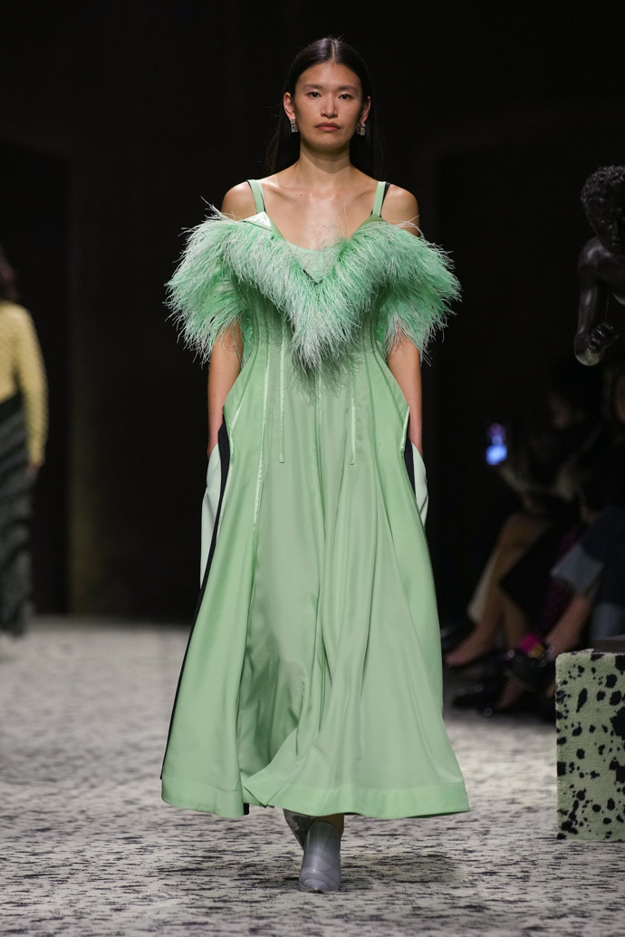 Prohlédněte si kolekci Bottega Veneta Ready to Wear Fall Winter 2023...
Prohlédněte si kolekci Bottega Veneta Ready to Wear Fall Winter 2023...