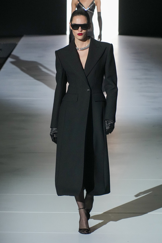 Prohlédněte si kolekci Dolce & Gabbana Ready to Wear Fall Winter 2023...
Prohlédněte si kolekci Dolce & Gabbana Ready to Wear Fall Winter 2023...