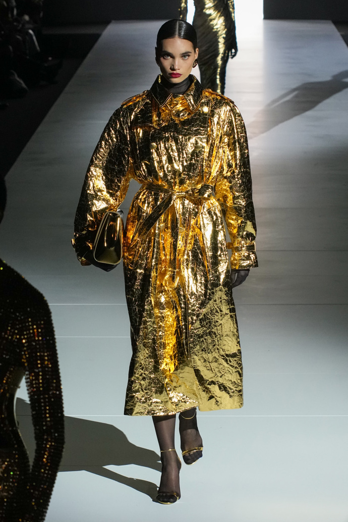 Prohlédněte si kolekci Dolce & Gabbana Ready to Wear Fall Winter 2023...
Prohlédněte si kolekci Dolce & Gabbana Ready to Wear Fall Winter 2023...
