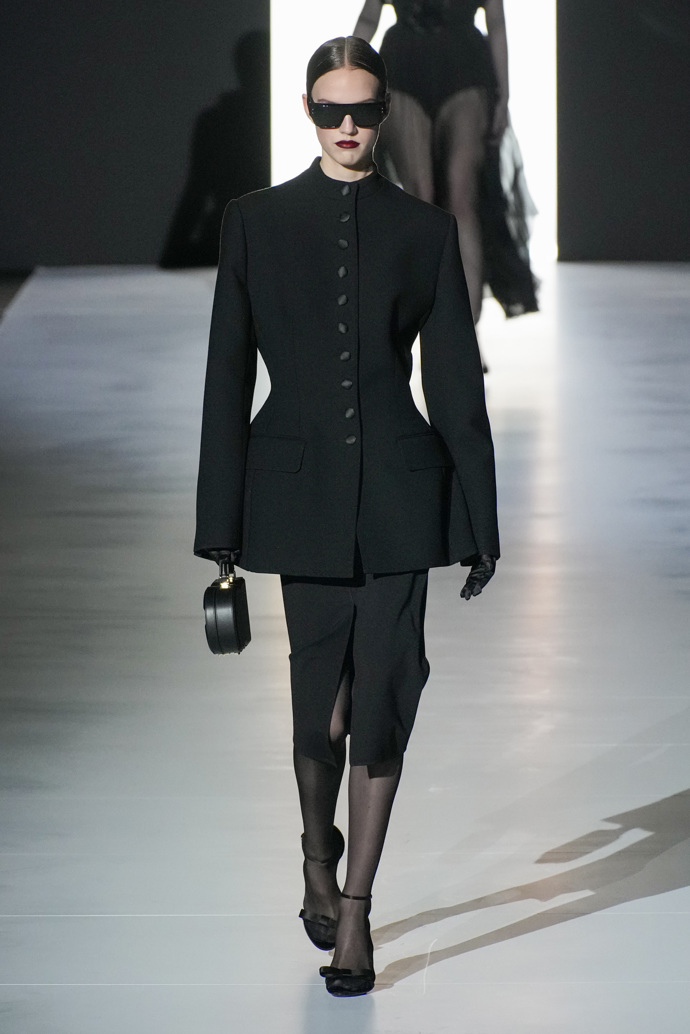 Prohlédněte si kolekci Dolce & Gabbana Ready to Wear Fall Winter 2023...
Prohlédněte si kolekci Dolce & Gabbana Ready to Wear Fall Winter 2023...