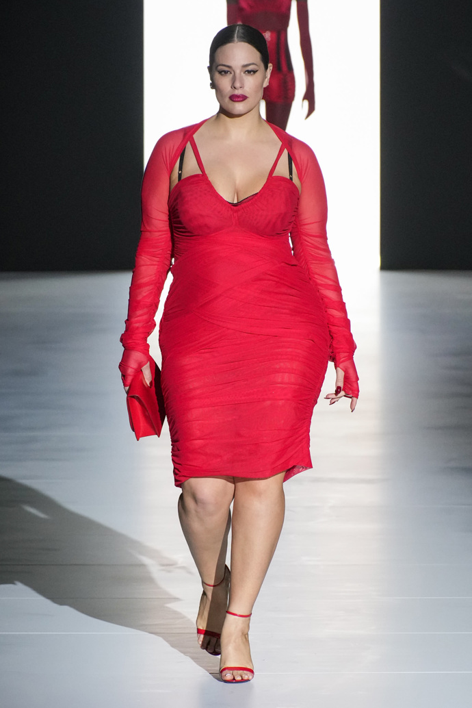 Prohlédněte si kolekci Dolce & Gabbana Ready to Wear Fall Winter 2023...
Prohlédněte si kolekci Dolce & Gabbana Ready to Wear Fall Winter 2023...