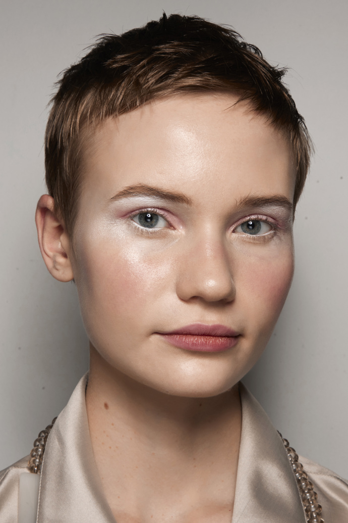  

Krátké sestřihy z runwaye
