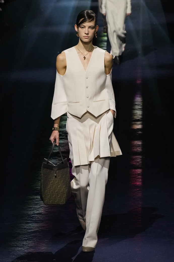 Fendi Ready to Wear Fall Winter 2023
