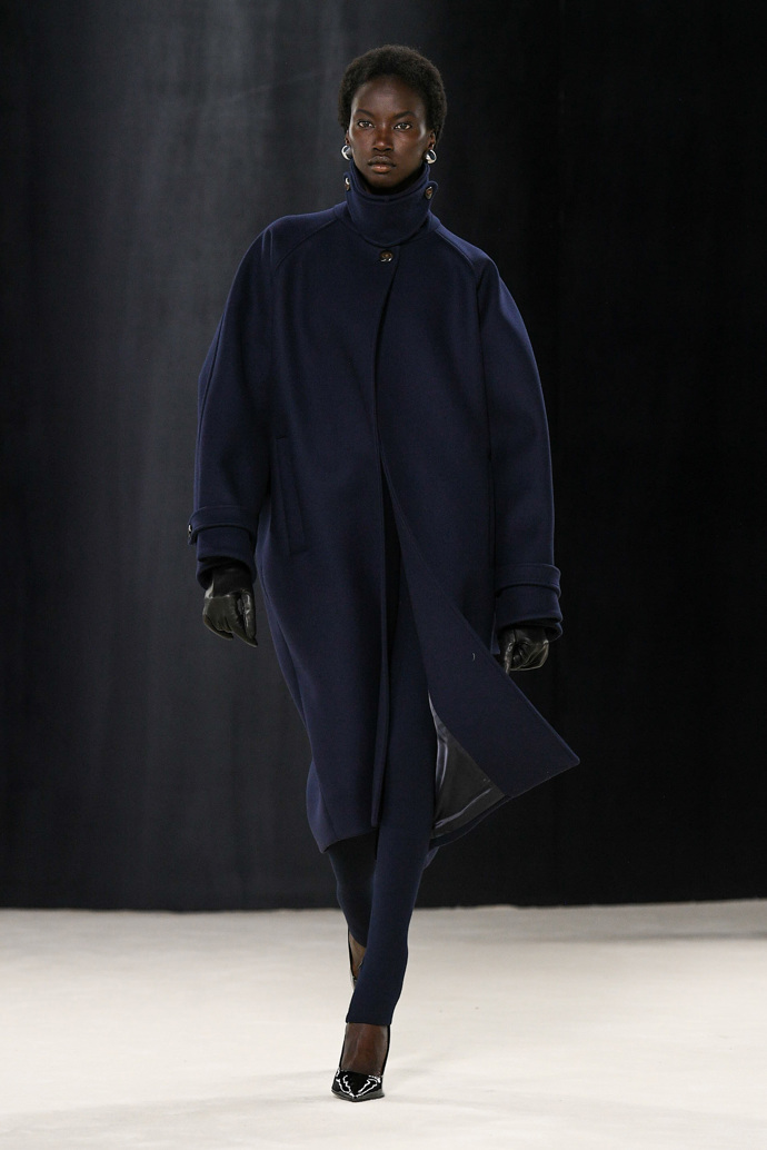 Prohlédněte si kolekci Ferragamo Ready to Wear Fall Winter 2023...
Prohlédněte si kolekci Ferragamo Ready to Wear Fall Winter 2023...
