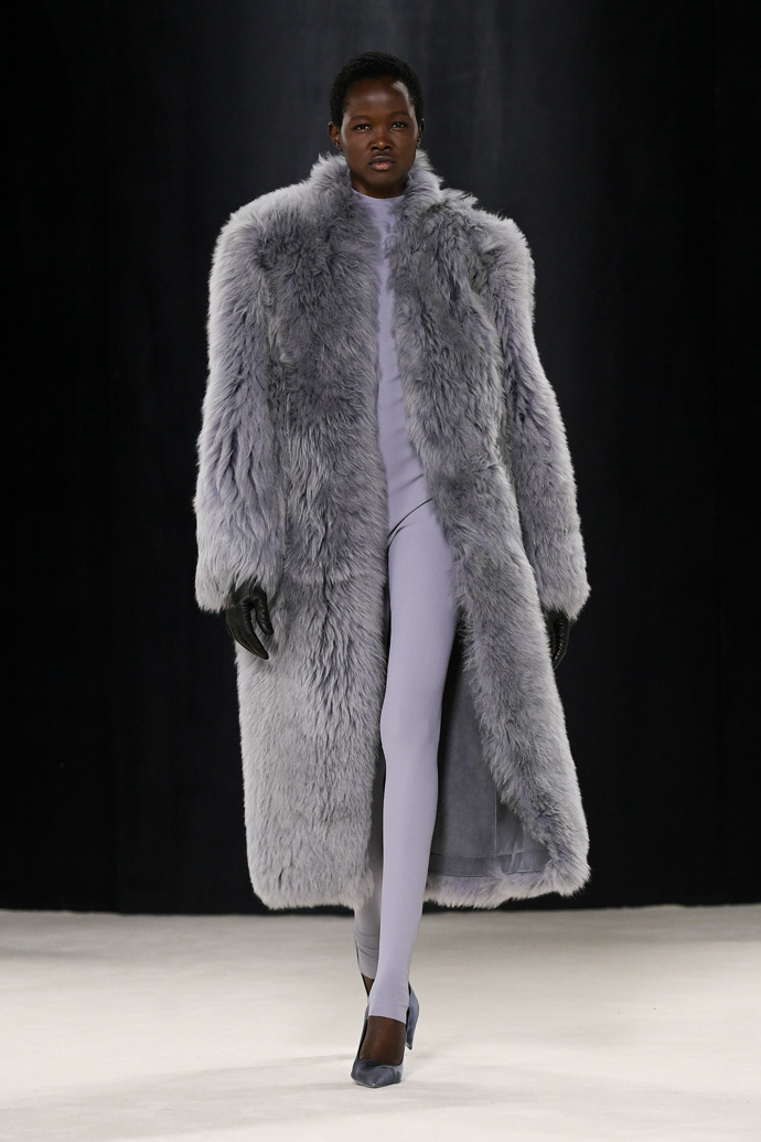Prohlédněte si kolekci Ferragamo Ready to Wear Fall Winter 2023...
Prohlédněte si kolekci Ferragamo Ready to Wear Fall Winter 2023...