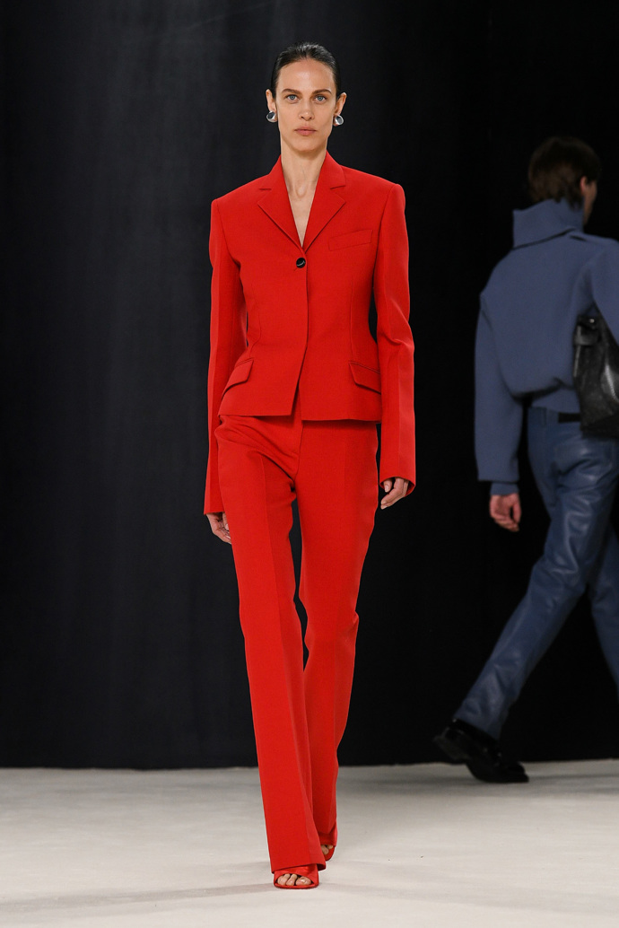 Prohlédněte si kolekci Ferragamo Ready to Wear Fall Winter 2023...
Prohlédněte si kolekci Ferragamo Ready to Wear Fall Winter 2023...