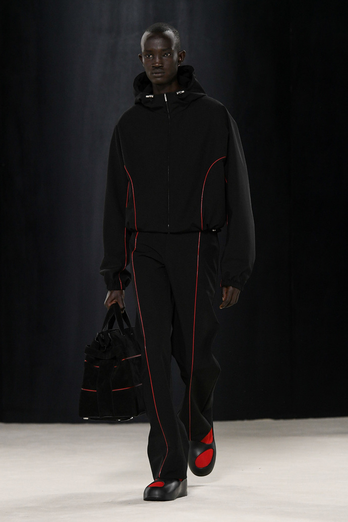 Prohlédněte si kolekci Ferragamo Ready to Wear Fall Winter 2023...
Prohlédněte si kolekci Ferragamo Ready to Wear Fall Winter 2023...