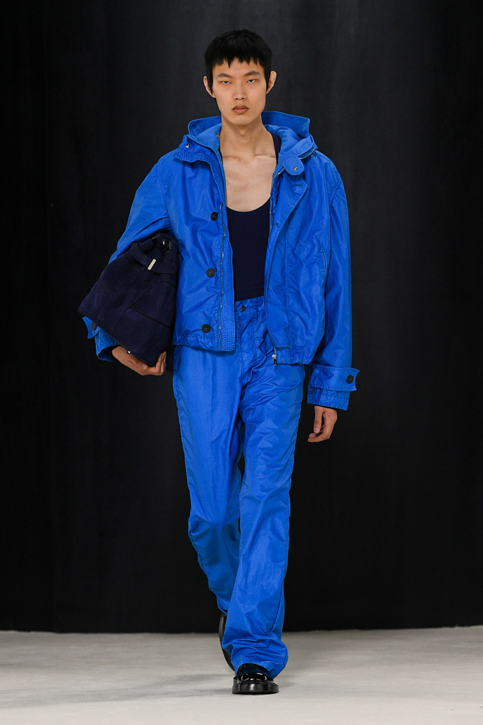 Prohlédněte si kolekci Ferragamo Ready to Wear Fall Winter 2023...
Prohlédněte si kolekci Ferragamo Ready to Wear Fall Winter 2023...