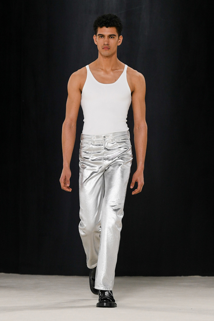 Prohlédněte si kolekci Ferragamo Ready to Wear Fall Winter 2023...
Prohlédněte si kolekci Ferragamo Ready to Wear Fall Winter 2023...