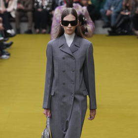 Prohlédněte si kolekci Gucci Ready to WearFall Winter 2023...

