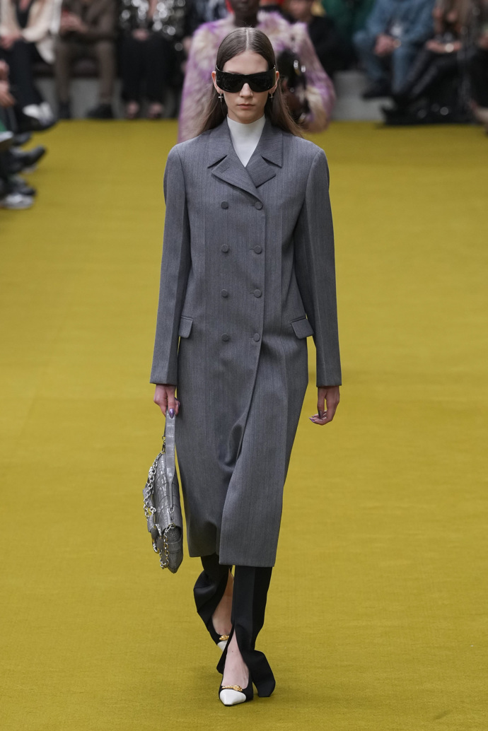 Prohlédněte si kolekci Gucci Ready to WearFall Winter 2023...
