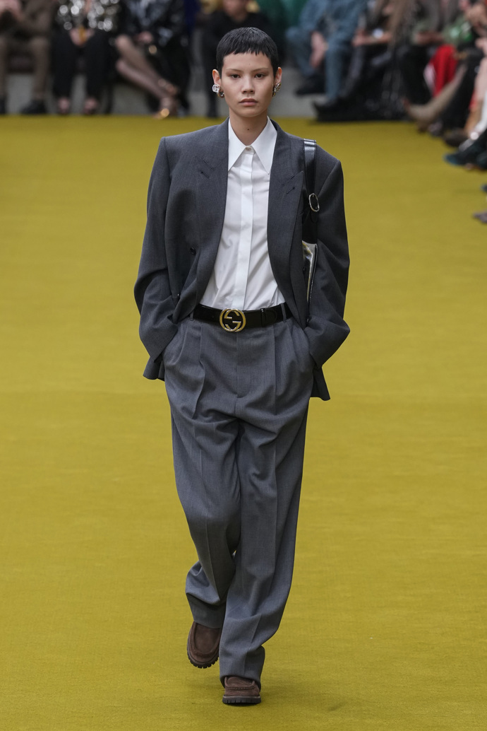 Prohlédněte si kolekci Gucci Ready to WearFall Winter 2023...

