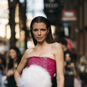 Streetstyle v podání Julie Fox
Streetstyle v podání Julie Fox