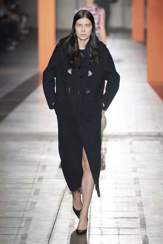 Prohlédněte si kolekci Prada Ready to Wear Fall Winter 2023...
Prohlédněte si kolekci Prada Ready to Wear Fall Winter 2023...