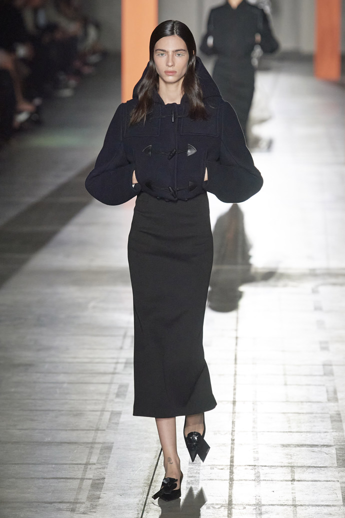 Prohlédněte si kolekci Prada Ready to Wear Fall Winter 2023...
Prohlédněte si kolekci Prada Ready to Wear Fall Winter 2023...