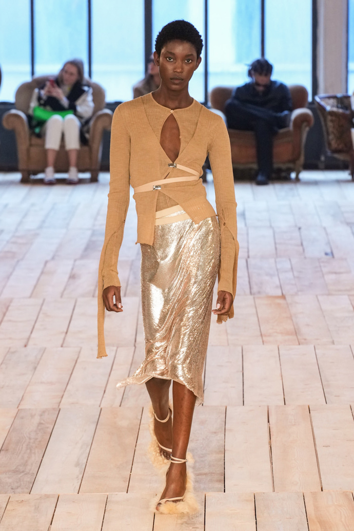 Prohlédněte si kolekci Sportmax Ready to WearFall Winter 2023:
