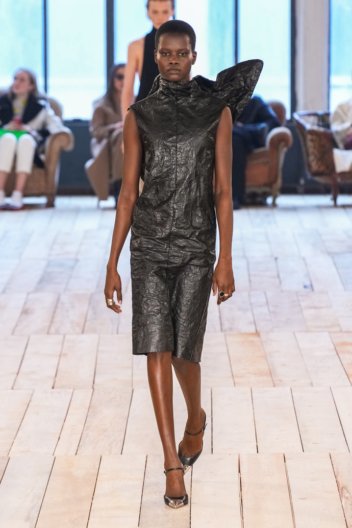 Prohlédněte si kolekci Sportmax Ready to WearFall Winter 2023:
