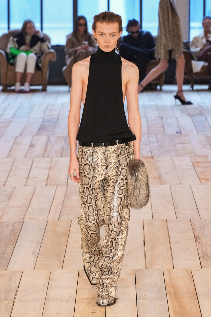 Prohlédněte si kolekci Sportmax Ready to WearFall Winter 2023:
