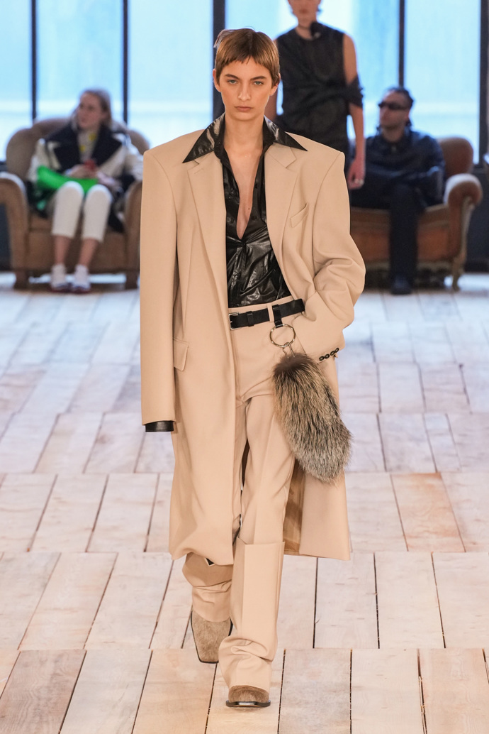 Prohlédněte si kolekci Sportmax Ready to WearFall Winter 2023:
