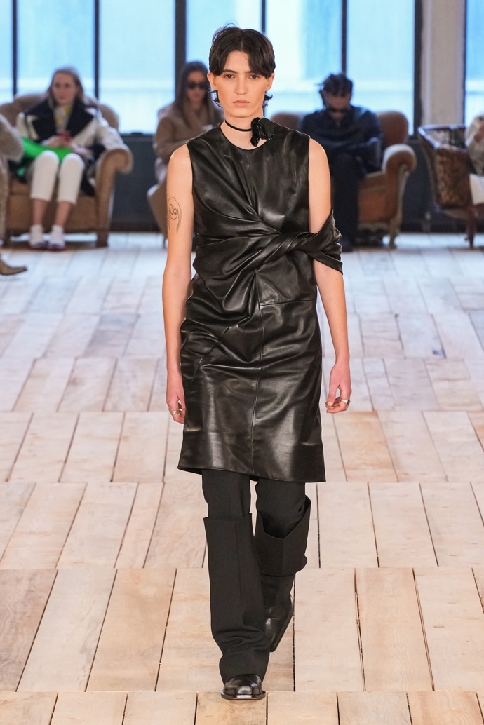 Prohlédněte si kolekci Sportmax Ready to WearFall Winter 2023:

