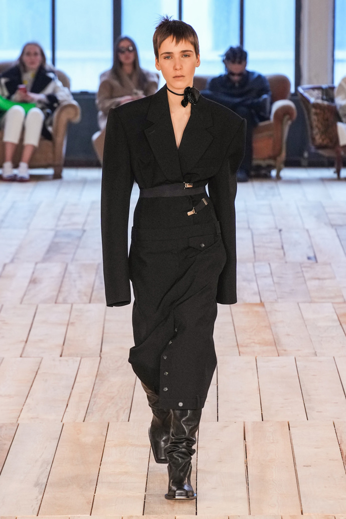 Prohlédněte si kolekci Sportmax Ready to WearFall Winter 2023:
