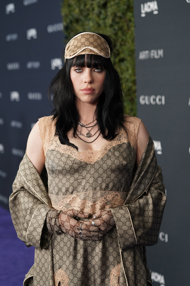  

Billie Eilish

