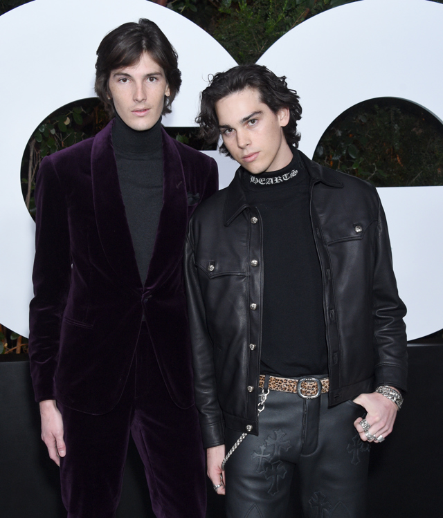 Dylan a Paris Brosnanovi
Dylan a Paris Brosnanovi