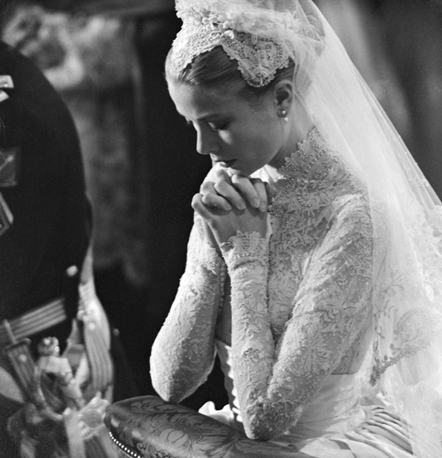 Nesmrtelné svatební šaty Grace Kelly: Čím byly tak speciální?