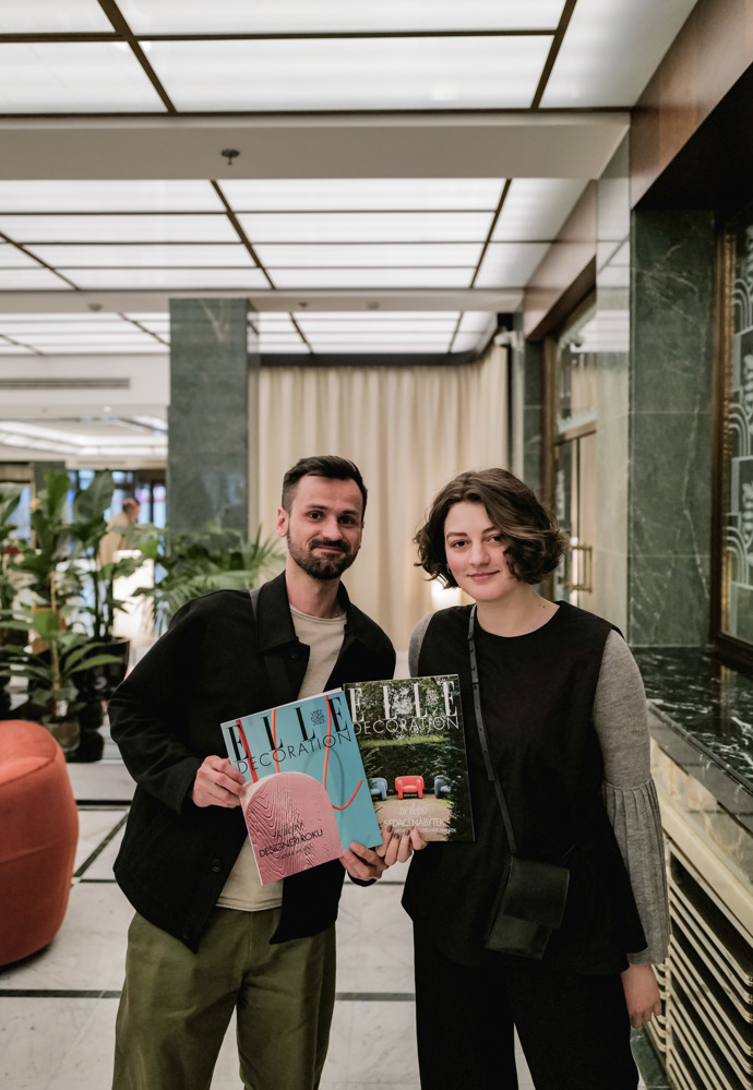 Dvojice Lexová & Smetana si odnesla ocenění hned ve dvou kategoriích  - Designér roku a Sedací nábytek roku.
