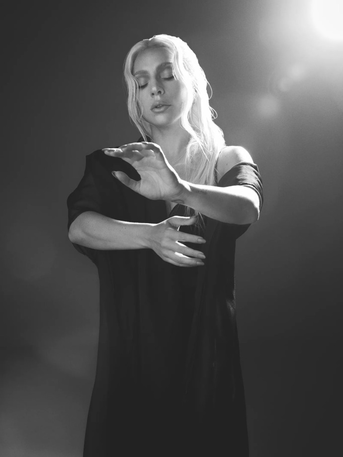 Lady Gaga pro Dom Pérignon

