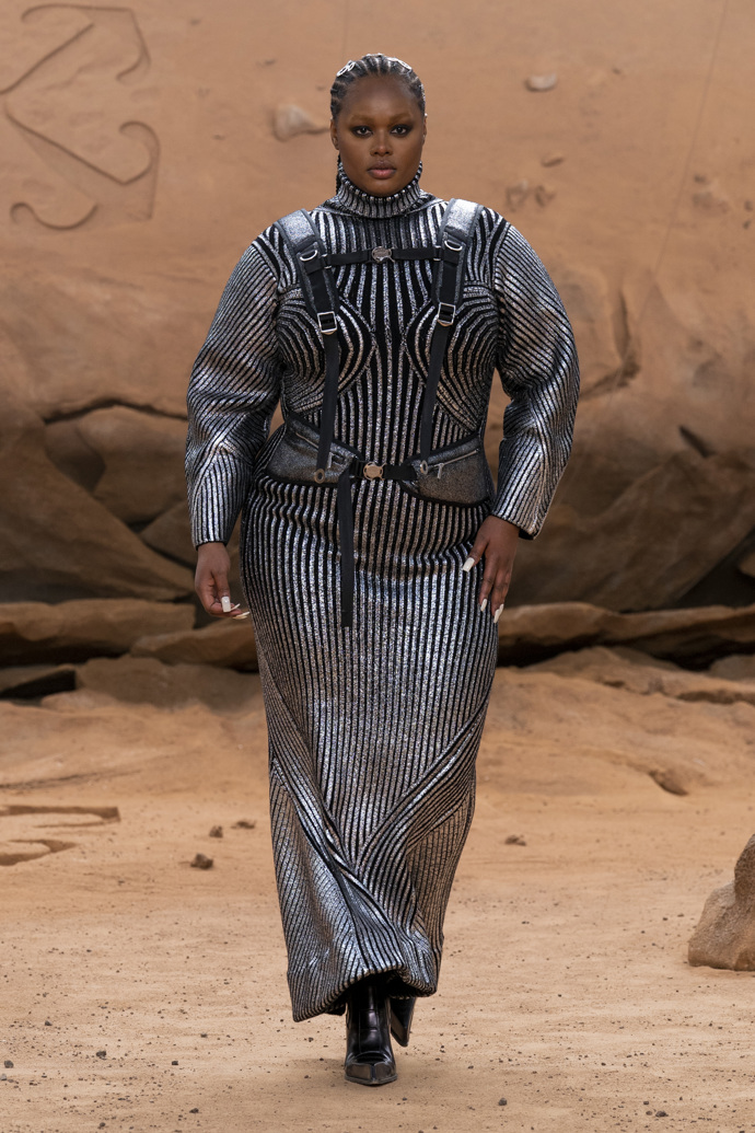 Prohlédněte si kolekci Off-White Ready to Wear Fall Winter 2023...
