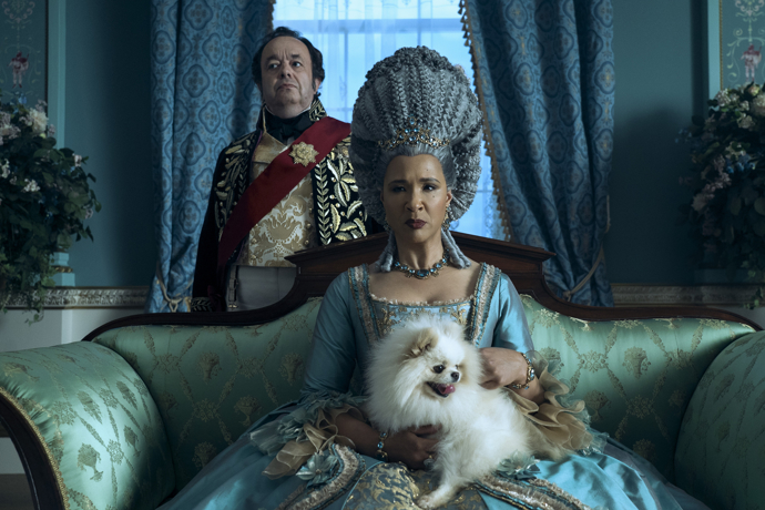 Prohlédněte si první záběry z Queen Charlotte: A Bridgerton Story...
