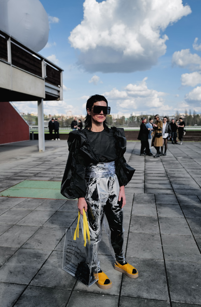 MBPFW, DEN DRUHÝ: Co oblékli návštěvníci pražského fashion weeku?
