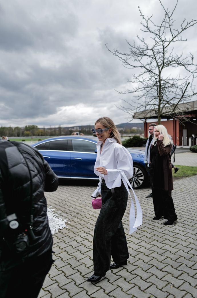 MBPFW, DEN PRVNÍ: Co oblékli návštěvníci pražského fashion weeku?
