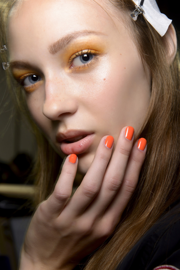 Trendy make-up