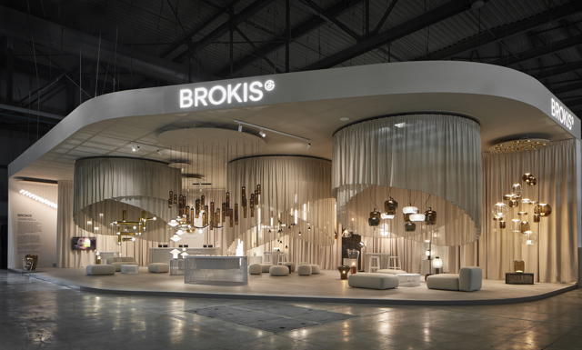 Zazářili. Kteří čeští výrobci svítidel oslnili Milano Design Week? Zazářili. Kteří čeští výrobci svítidel oslnili Milano Design Week?