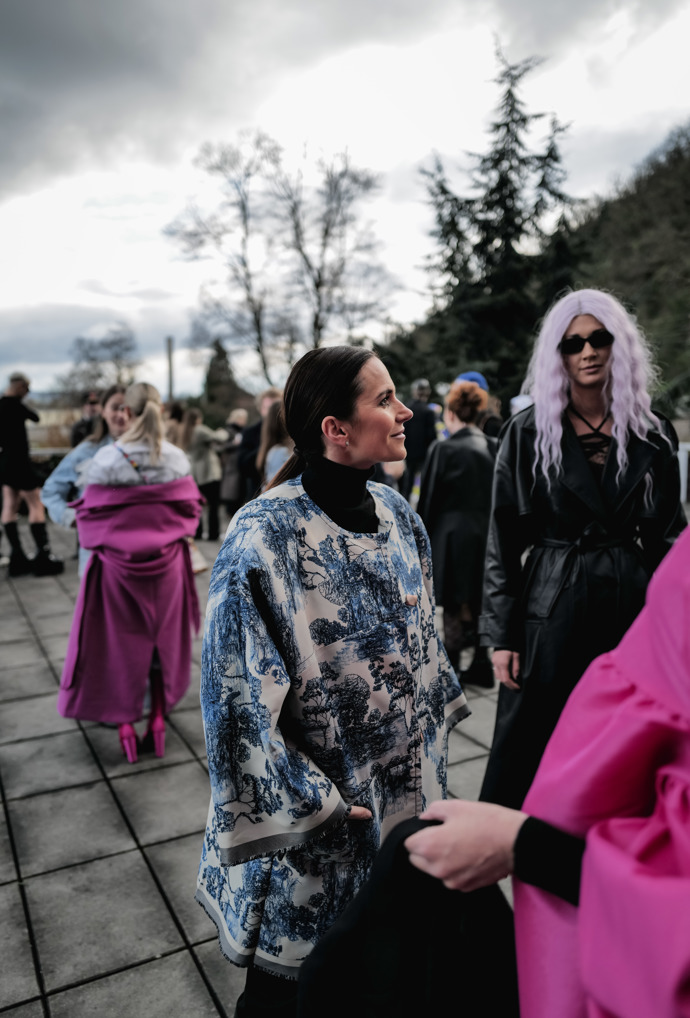 MBPFW, DEN PRVNÍ: Co oblékli návštěvníci pražského fashion weeku?
