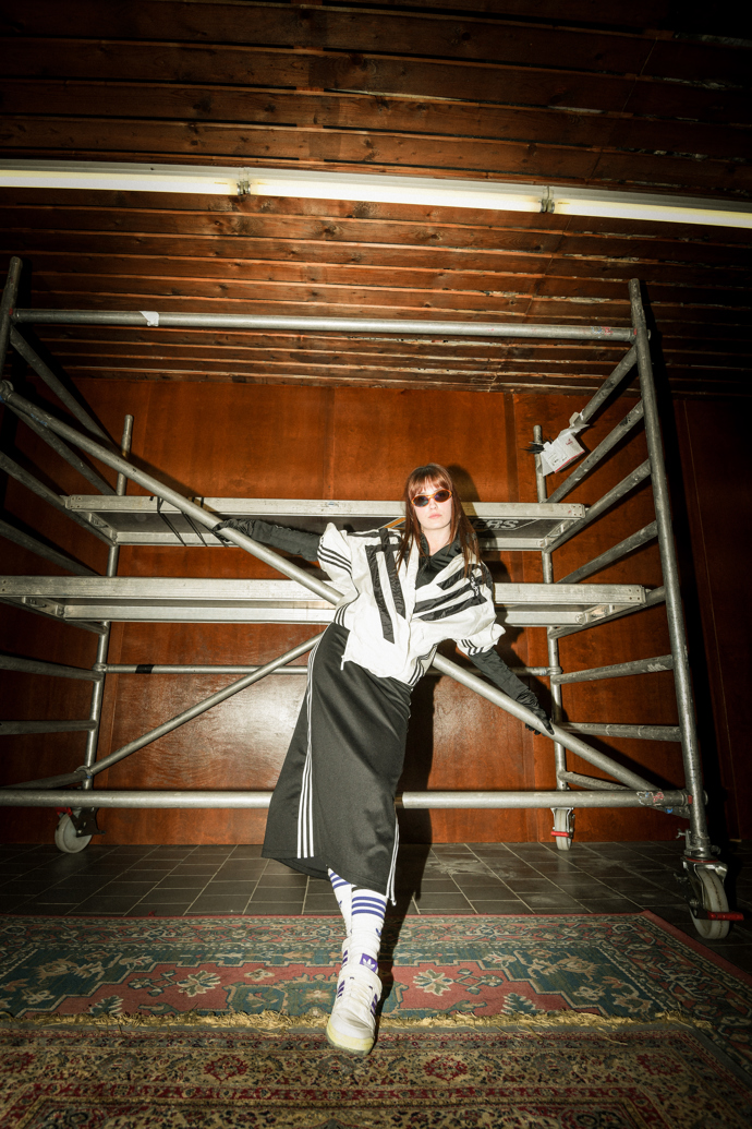 Prohlédněte si lookbook adidas Originals, který na Mercedes-Benz Prague Fashion Weeku vznikl...
